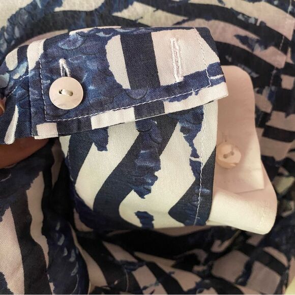 Escada Printed Long Sleeve Button Down Blouse Size 46 - Picture 5 of 9